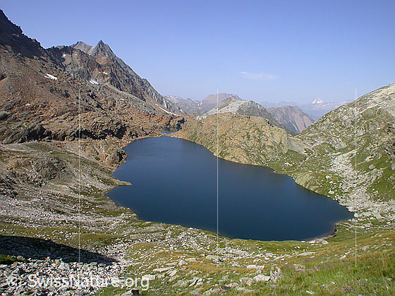 Foto: Geisspfadsee und Züesee vom Grampielpass.