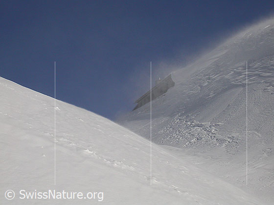 Foto: Schneeverfrachtung am Gandhorn.