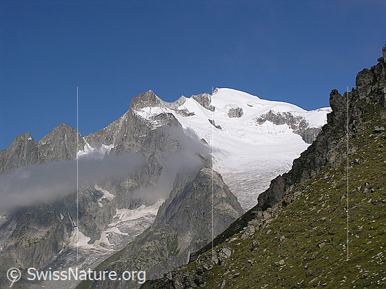 Foto: Im Aufstieg zum Risihorn. Blick zum Gross Wannenhorn und Klein Wannenhorn.