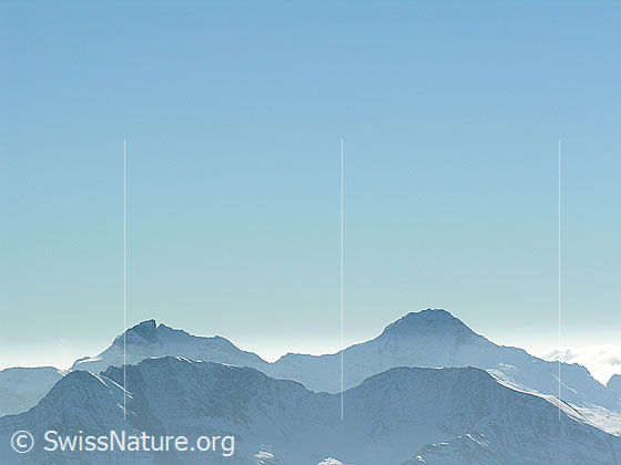Foto: Hillehorn und Bortelhorn von NW (Sparrhorn)
Davor das Bättlihorn und Huwet.