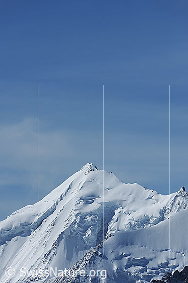 Foto: Gipfelportrait Weisshorn.
Blick vom Augstbordhorn zum Gipfelbereich des Weisshorns und den Hängegletschern des Bisgletschers in der NE-Wand des Weisshorns.