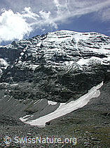 DSCN0177: Chriegalptal: Ostwand des Helsenhorn