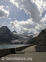 F006026: Auf der Staumaurer des Griessees