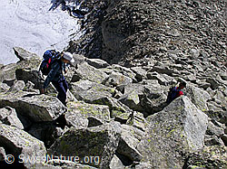 F007450: Alpinisten im Abstieg vom Gross Schinhorn