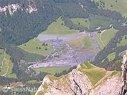 F026506: Tschingelsee, Kiental, mit Schwemmebene