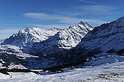 F056213: Wetterhorn, Bärglistock, Schreckhorn und Lauteraarhorn