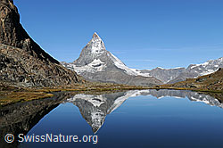 F061205: Riffelsee und Matterhorn mit Spiegelbild