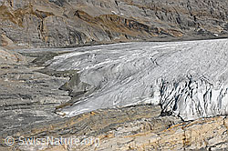 F071828: Zunge des Alpetligletscher (Kanderfirn).