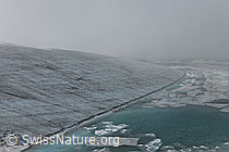 F076803: Nebelstimmung am Gletschersee