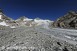 F077020: Geröll auf dem Tiefengletscher