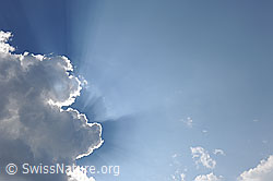 F101603: Wolkenstimmung und Lichtstrahlen