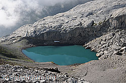 F111463: Türkis farbenes Wasser des Lac de Ténéhet