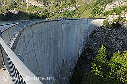 F111592: Staumauer Lac de Tseuzier